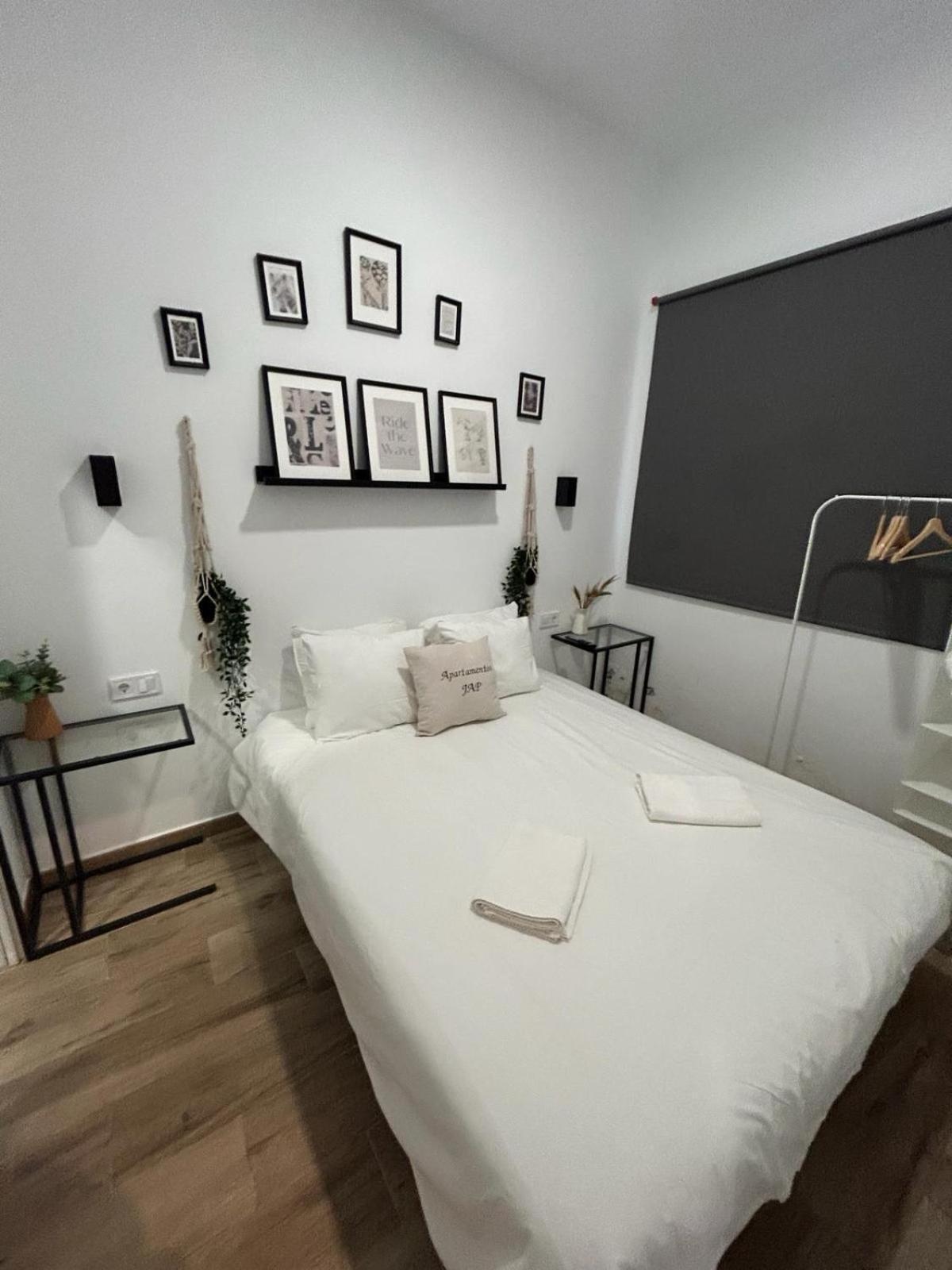 בנידורם Apartamentos Pino חדר תמונה