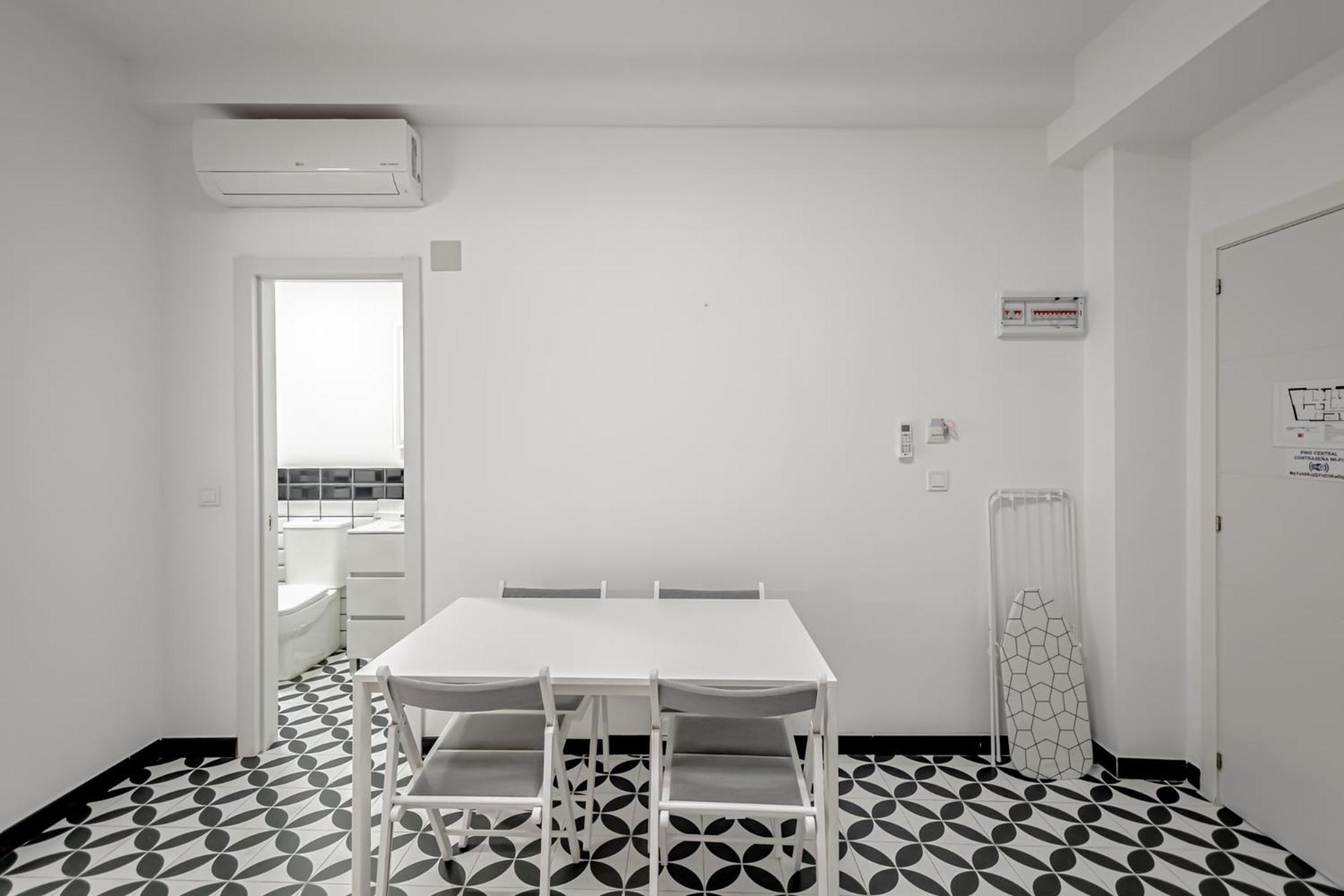 בנידורם Apartamentos Pino חדר תמונה