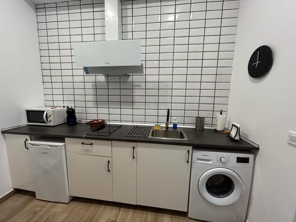 בנידורם Apartamentos Pino חדר תמונה